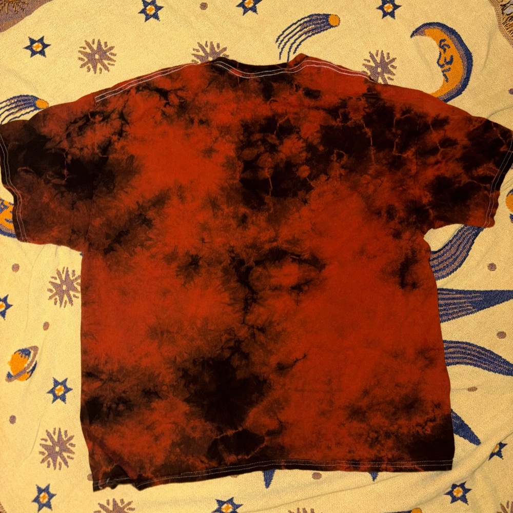 Gildan Tie-Dye Art Poster - Fiery Red and Deep Black korn numetal - Picture 5 of 5